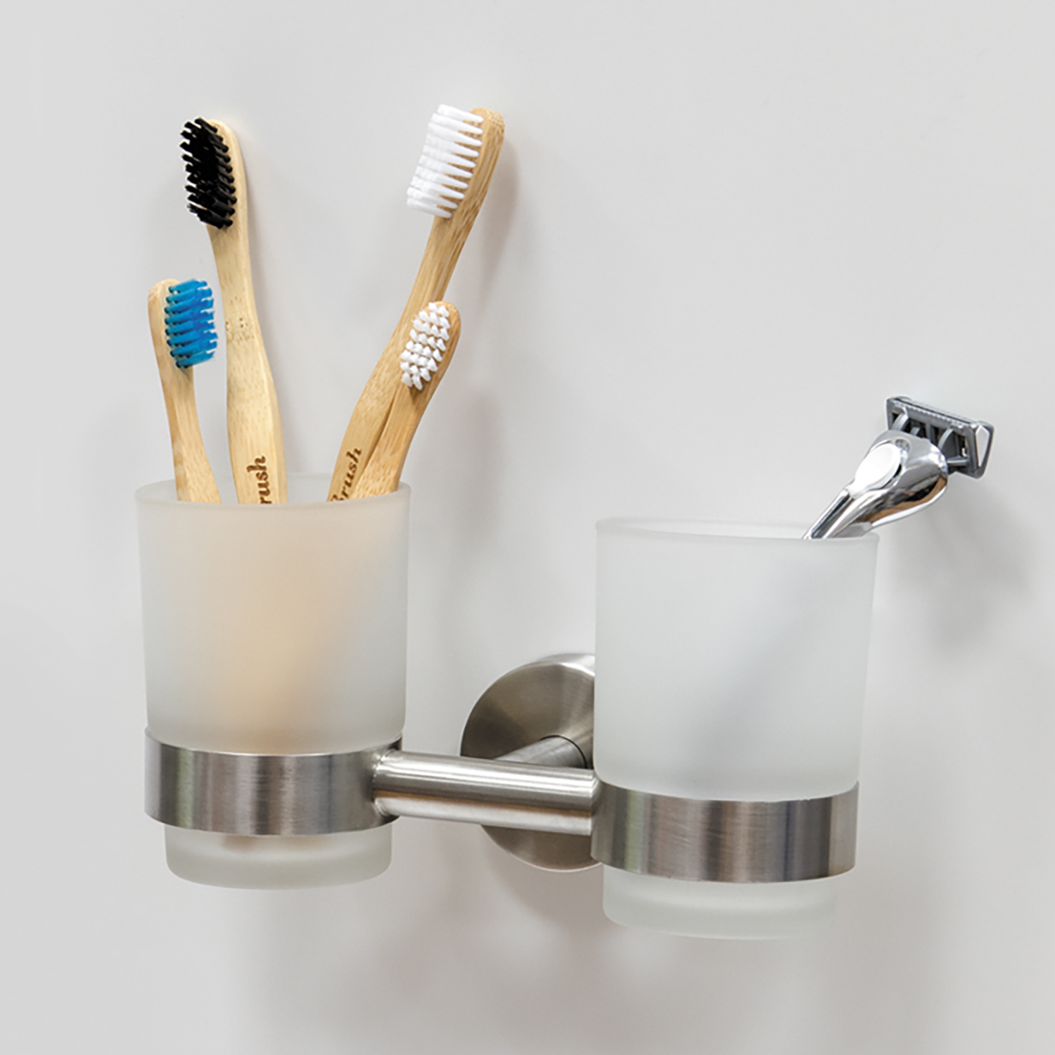 DALE-silicone-glue-fixation